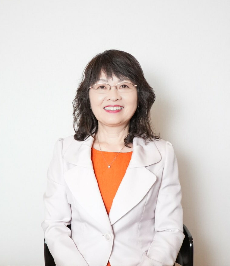 国谷　法子